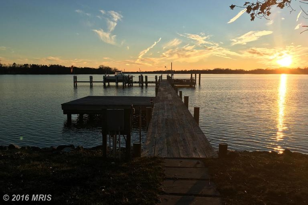 Waterfront Estate for Sale in Queenstown MD